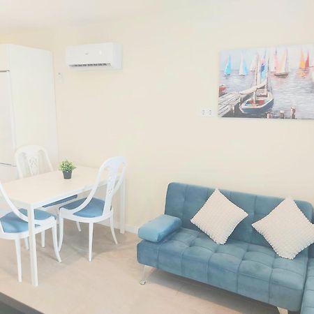 Estudio Luminoso En Puerto Marina Benalmádena Eksteriør billede