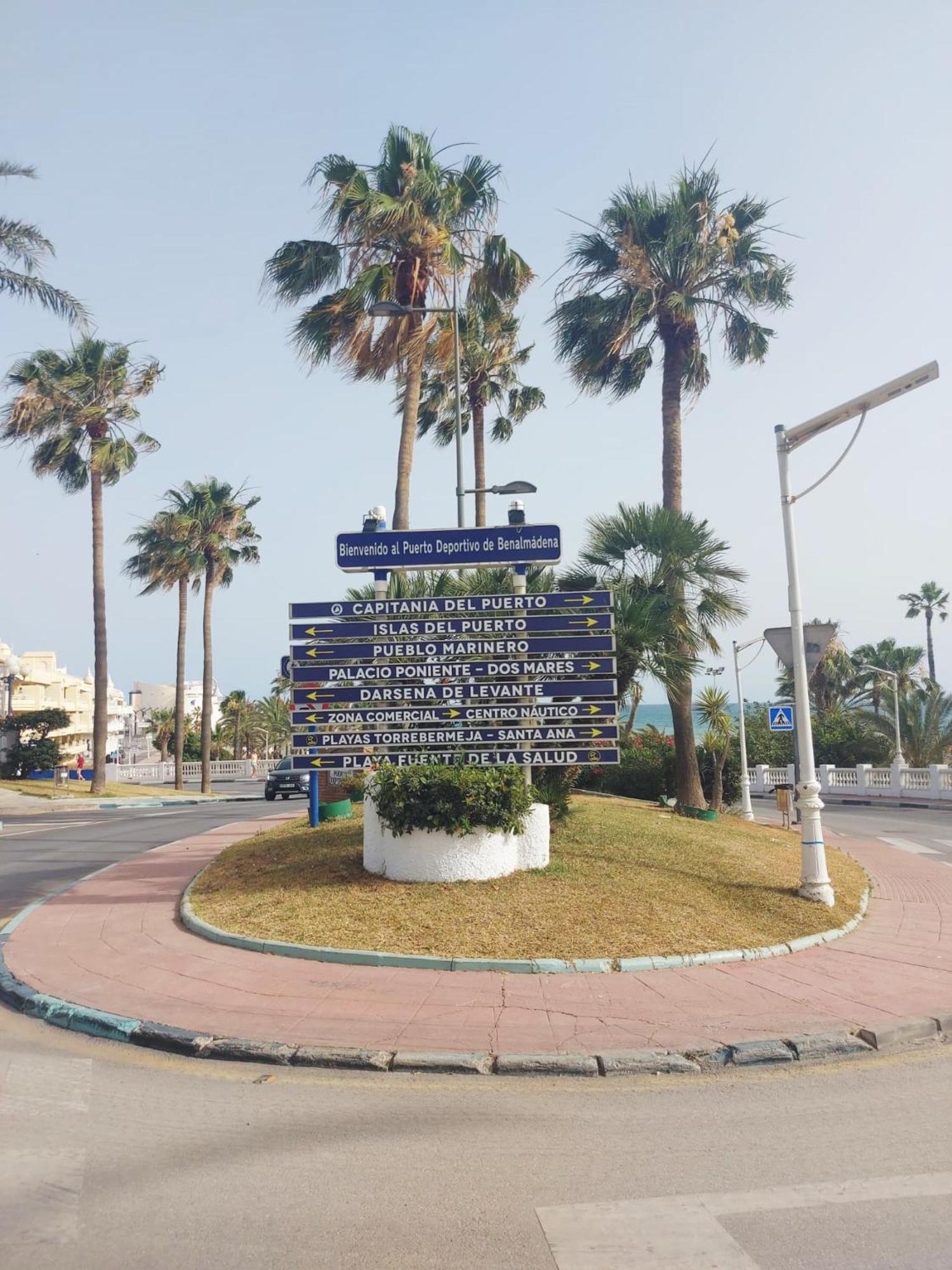 Estudio Luminoso En Puerto Marina Benalmádena Eksteriør billede